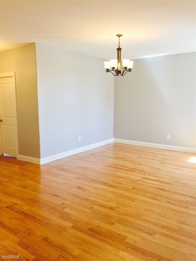 Building Photo - 2 br, 1 bath Apartment - 763 Eastern Pkwy