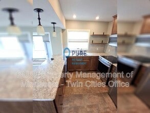 Building Photo - 174 Twin Lake Blvd