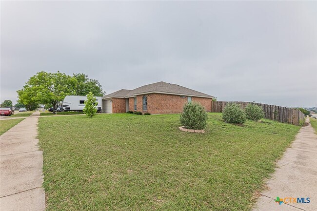 Foto del edificio - 3301 Southhill Dr