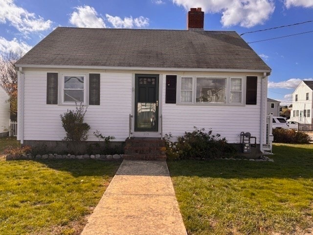 Building Photo - 215 Standish St