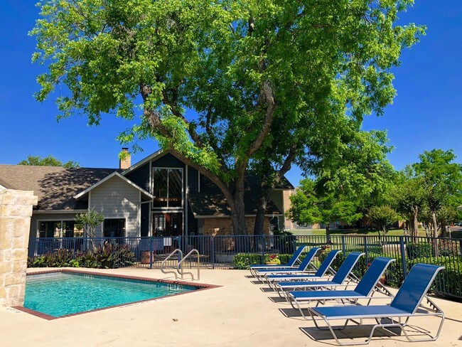 Spicewood Springs Apartments Austin Tx Apartments Com