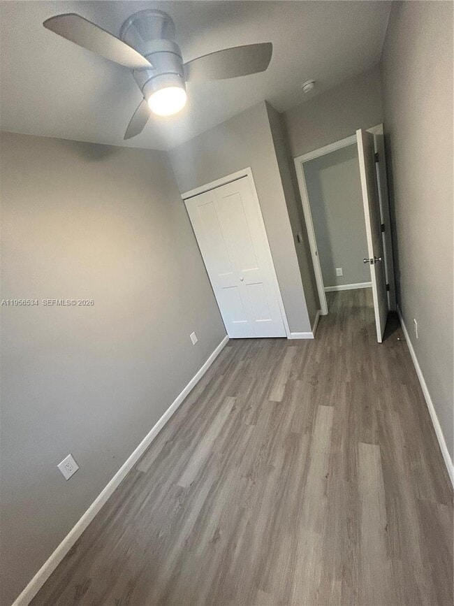 Foto del edificio - 1740 NW 1st Pl