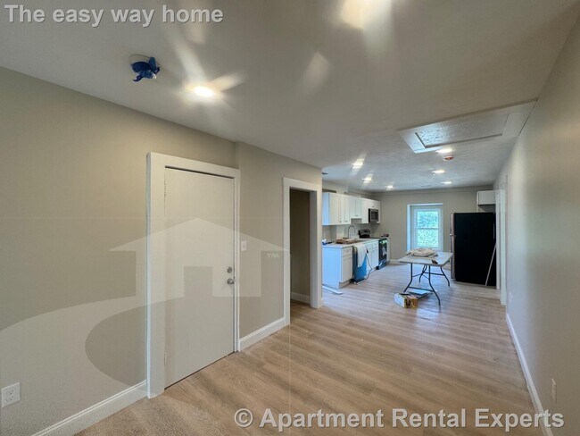 Foto del edificio - 72-74 Washington St Unit #8