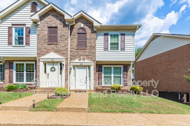 Foto del edificio - 1628 Brentwood Pointe