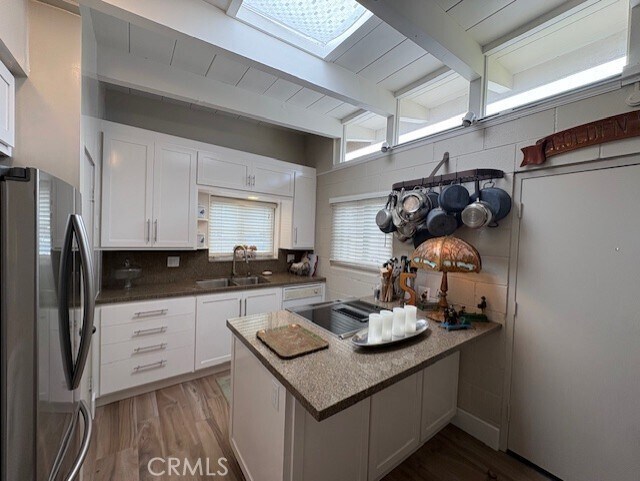 Building Photo - 34051 El Encanto Ave