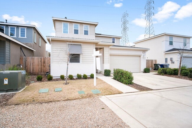 Photo - 2455 Explorador Dr House