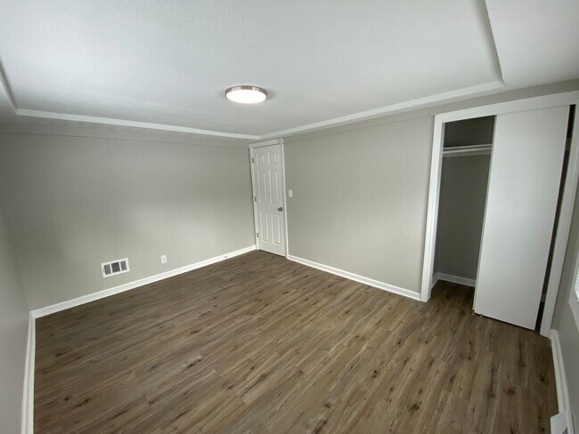 Foto del edificio - Remodeled 3 bed 2 bath
