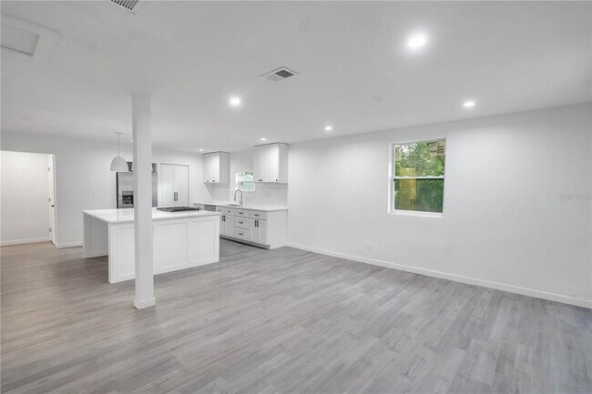 Foto del edificio - 107 W Virginia Ave