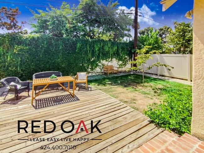 Foto del edificio - Gorgeous One Bedroom with Contemporary Fix...
