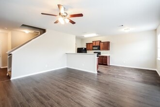 Building Photo - 24099 Wilde Dr