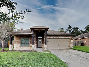 Building Photo - 18935 Deer Trace Dr