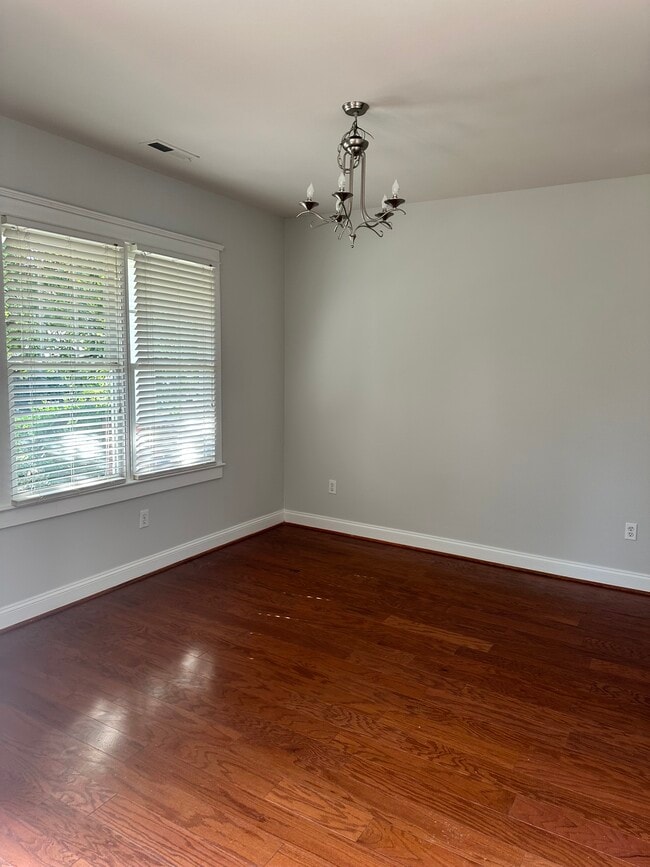 Building Photo - 5620 Cary Glen Blvd
