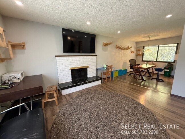 Photo du bâtiment - 260 Robertson Crescent