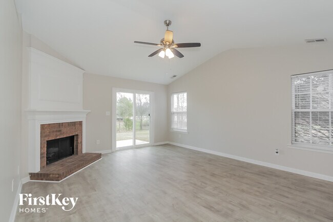 Foto del edificio - 7514 Lullwater Cove