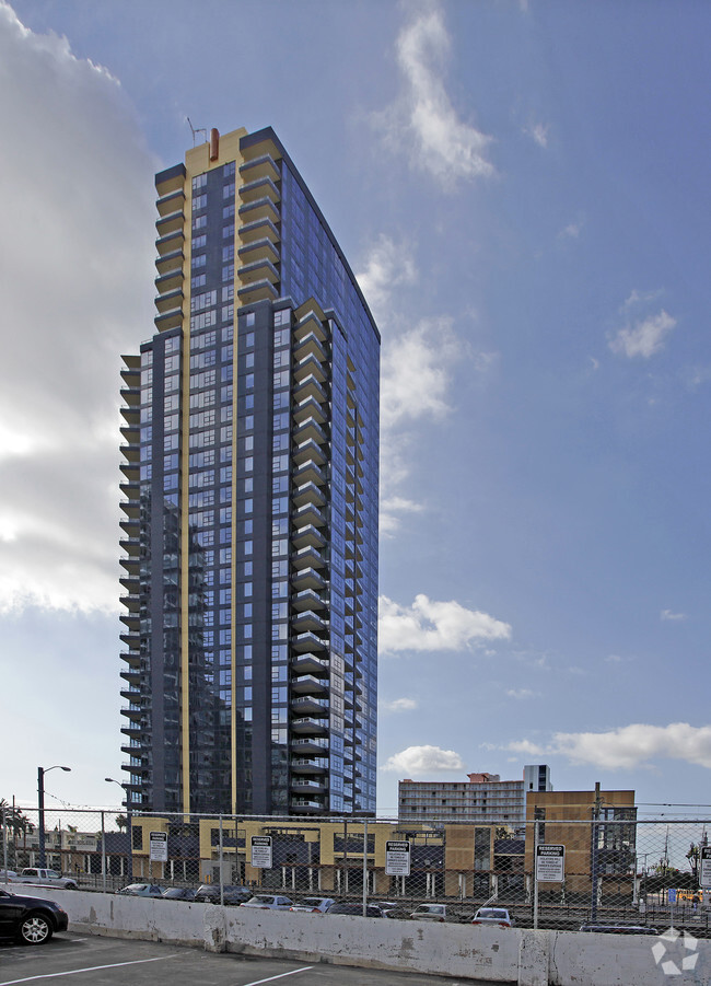 Building Photo - Bayside at the Embarcadero