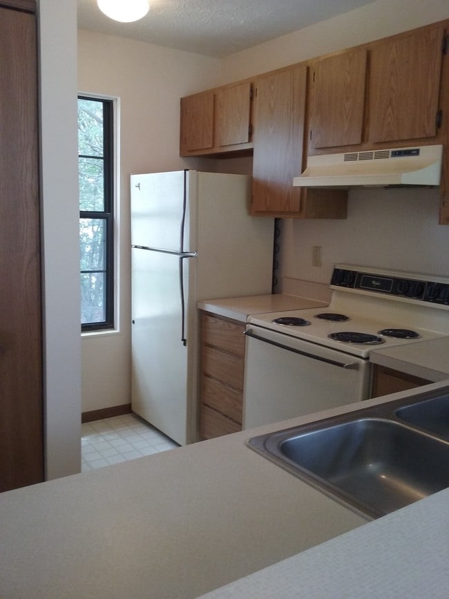 Greentree Village Apartments Apartments in Reynoldsburg, OH