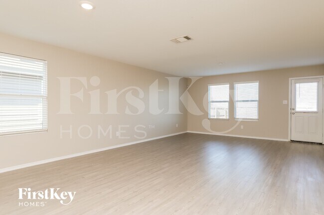 Foto del edificio - 3921 Far Horizon