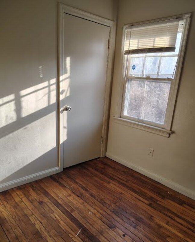 Foto del edificio - 8858 Snowhill Ct