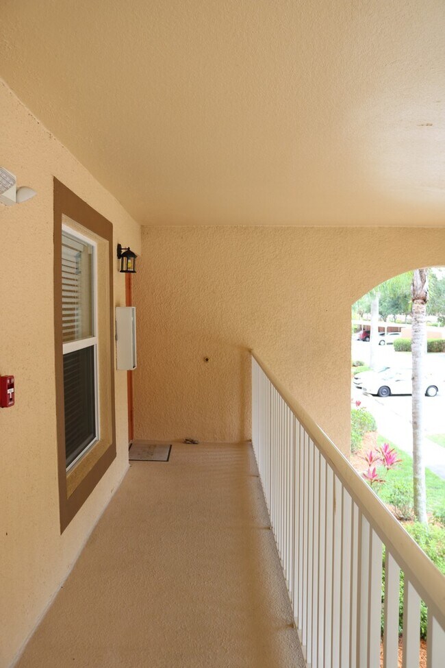 Foto del edificio - Available 8.10.2024 - 2Bed/2bath + Den in ...
