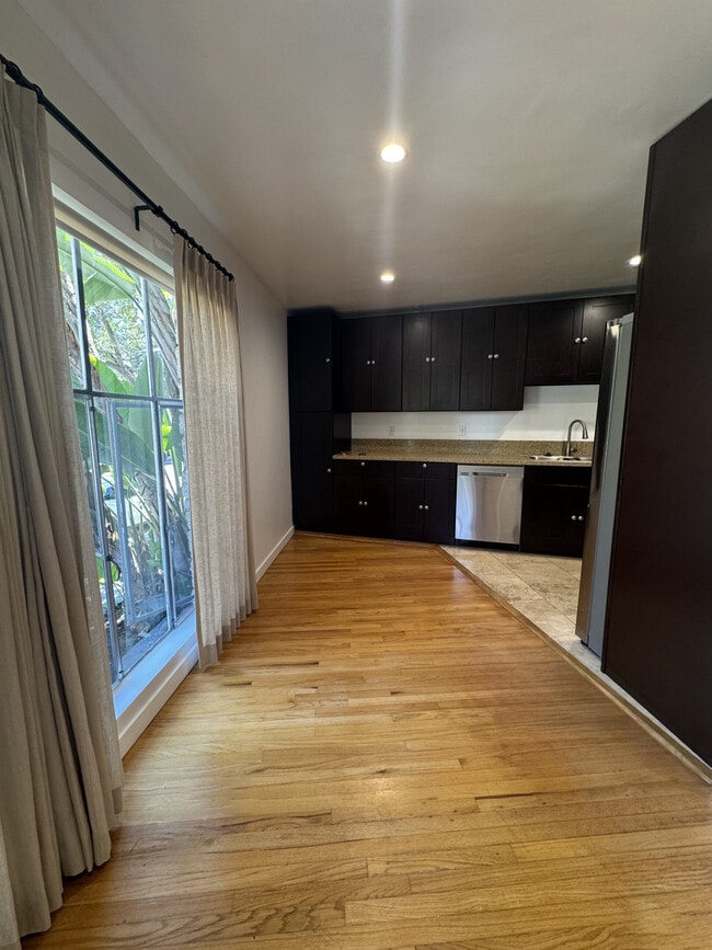 Dining Space - 855 Moraga Dr