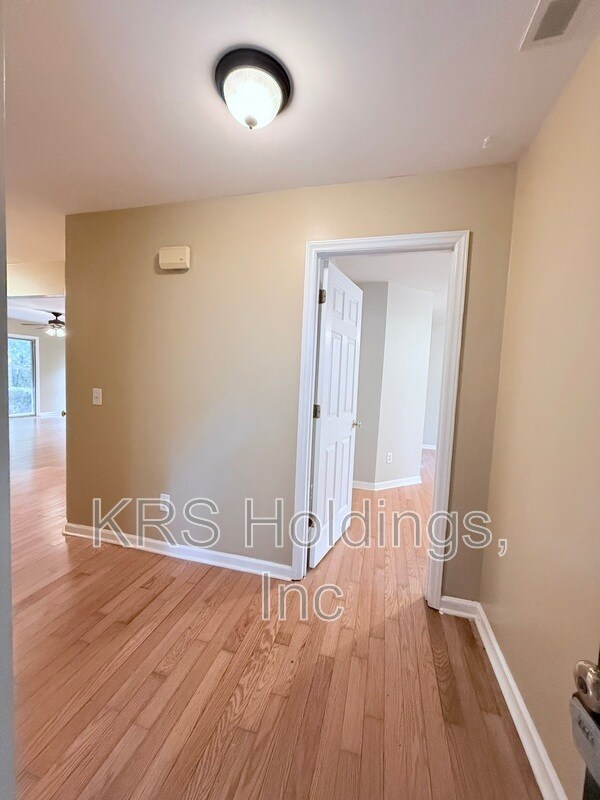 Foto del edificio - 5113 Rina Ct