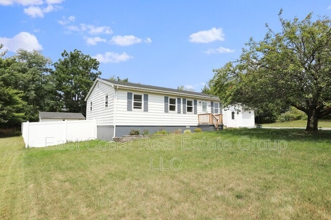 Building Photo - 186 Talbott St