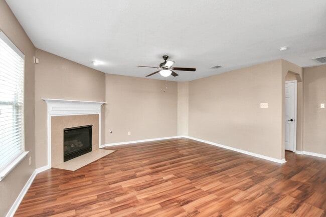 Foto del edificio - 1118 Desert Palms Ln