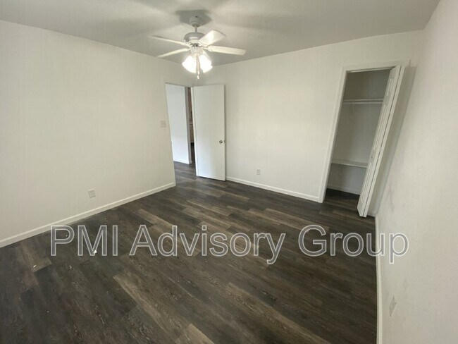 Foto del edificio - 2810 SE Monroe St