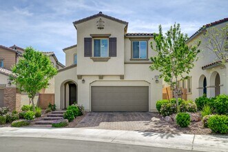 Building Photo - 10001 Desert Bighorn Ct