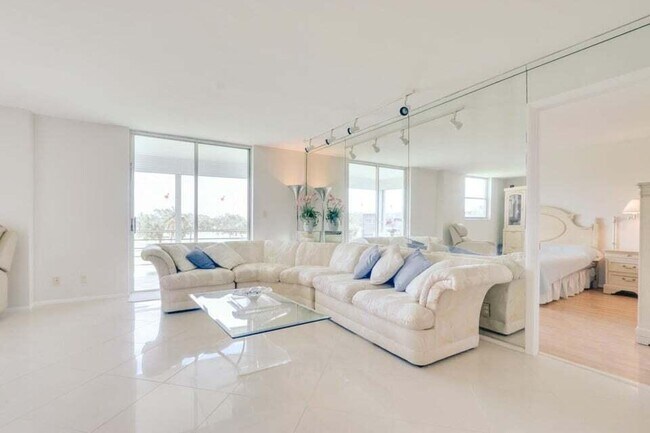 Foto del edificio - 5301 NW 2nd Ave