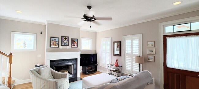 Foto del edificio - 503 Waight St