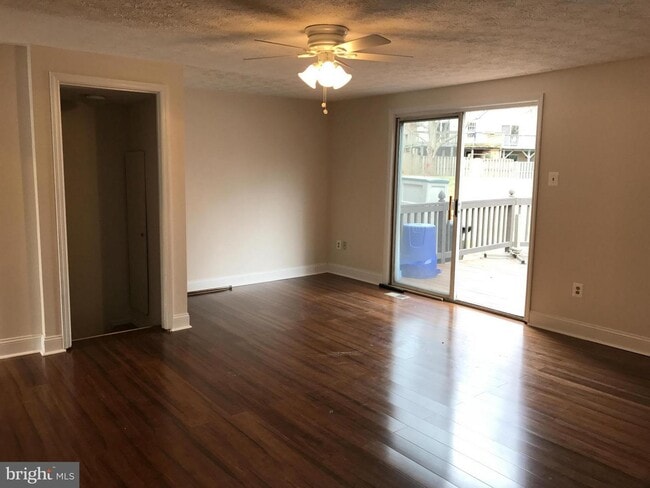 Building Photo - 8305 Silver Trumpet Dr