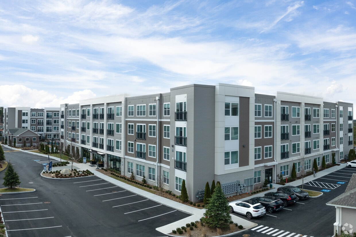 Hanover at The Pinehills Apartments in Plymouth, MA