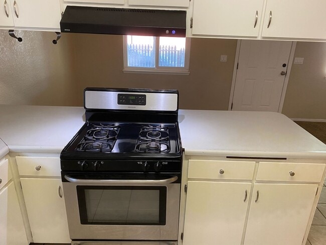 Foto del edificio - 30791 Robinson Rd