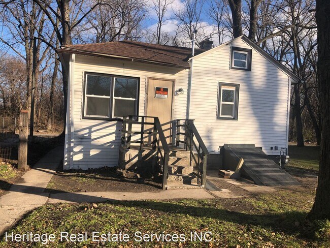 Building Photo - 2 br, 1 bath House - 944 Hovey St.