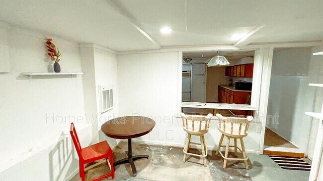 Foto del edificio - 3129 Eastern Ave