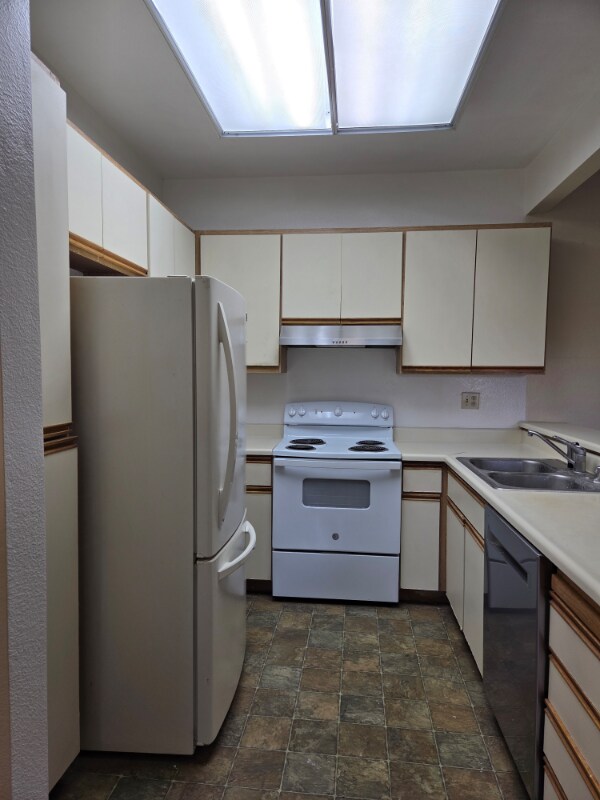 Foto del edificio - 1256 Stanhope Ln