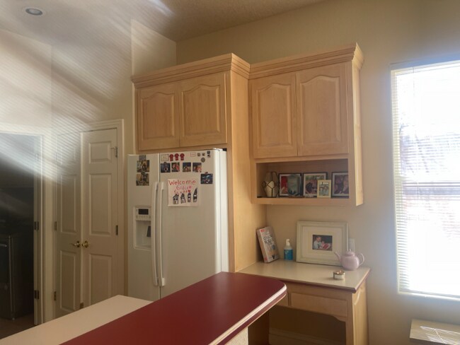 Building Photo - 6109 Purple Aster Ln NE