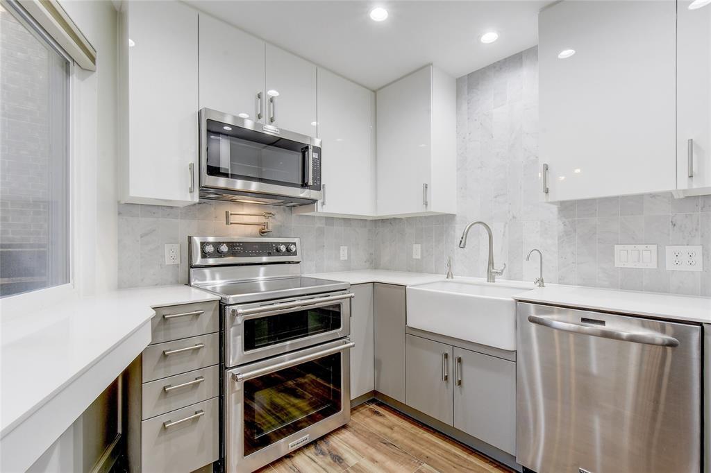 1840 Burton Dr Unit 165, Austin, TX 78741 Room for Rent in Austin, TX