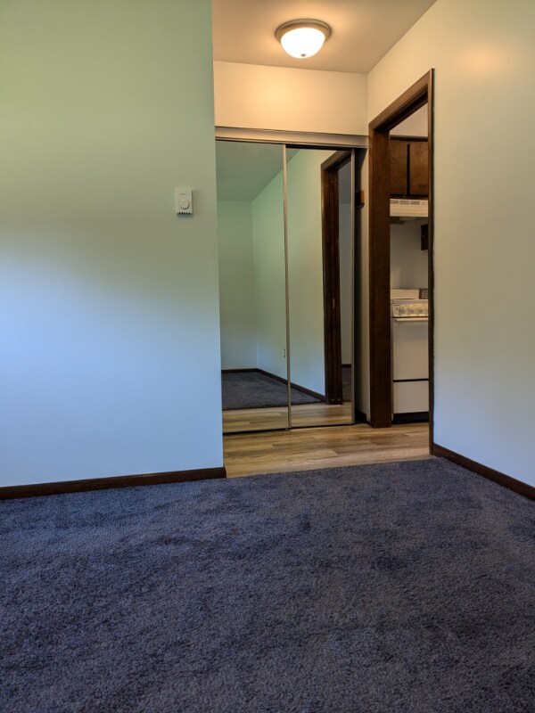Foto principal - 605 Lincoln Ave