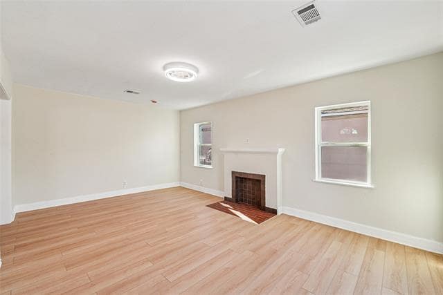 Building Photo - 734 Genoa Ave