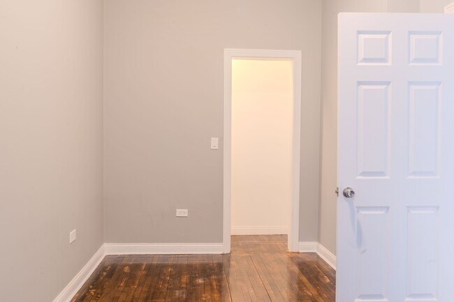 Foto del edificio - 1516 S Sawyer Ave