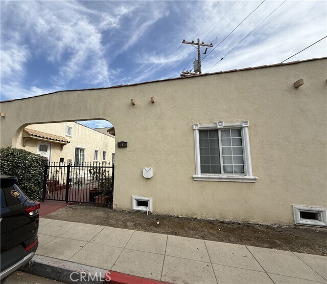 Primary Photo - 358 Magnolia Ave