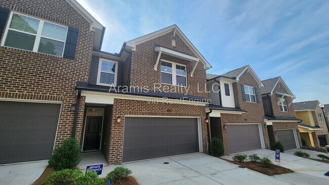Foto del edificio - 450 Laurelwood Ln