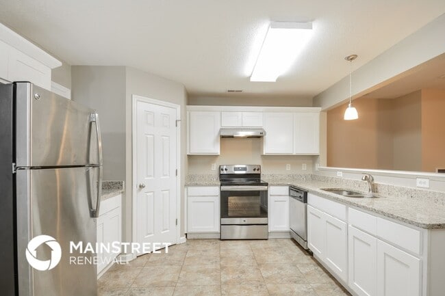 Foto del edificio - 808 Woodside Park Ln