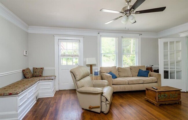 Foto del edificio - 116 Converse St