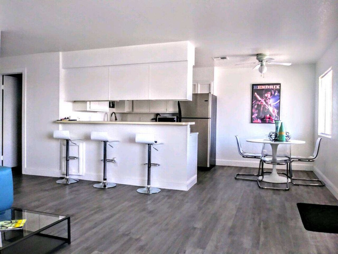 Foto principal - 1235 Rawhide St
