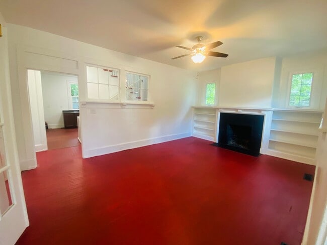 Building Photo - Old Shandon