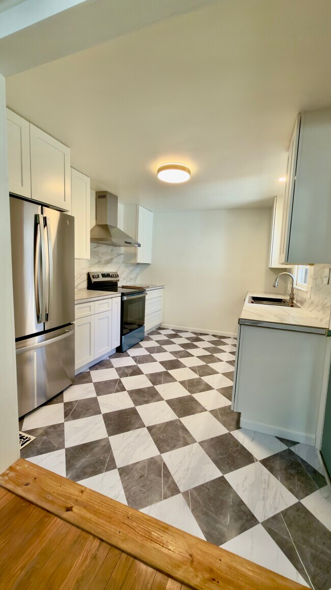 Foto del edificio - 3413 Montlake Dr