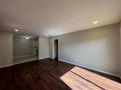 Building Photo - 2239 Donna Dr